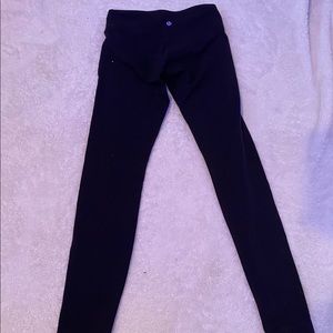 Lululemon size 4 align black leggings 25”